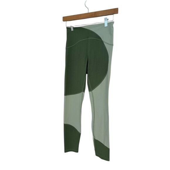 Lululemon Nulu Colour Block High-Rise Tight 25", Green Twill/Green Fern, Size 6 - Picture 5 of 9